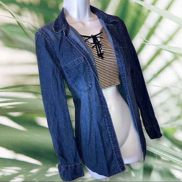 Merona Tops - Merona Long Sleeve Button Down Top, Size Medium, Dark Blue Jean.